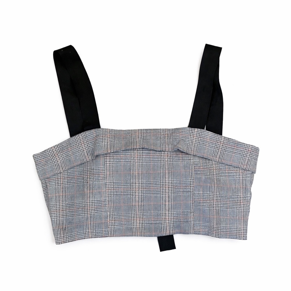Forever 21 Black and Red Plaid Crop Top